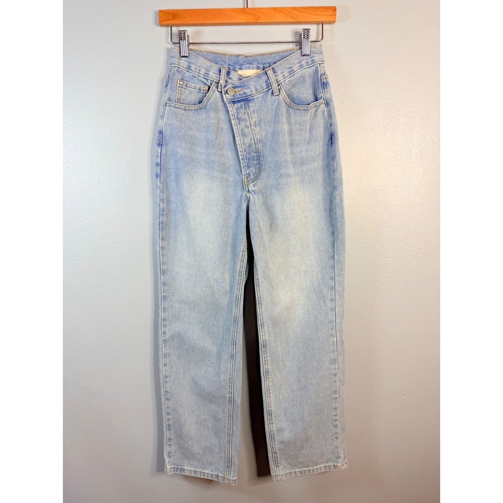 Maison Marguerite Asymmetrical button Jeans Light Wash Straight Leg Women Size S